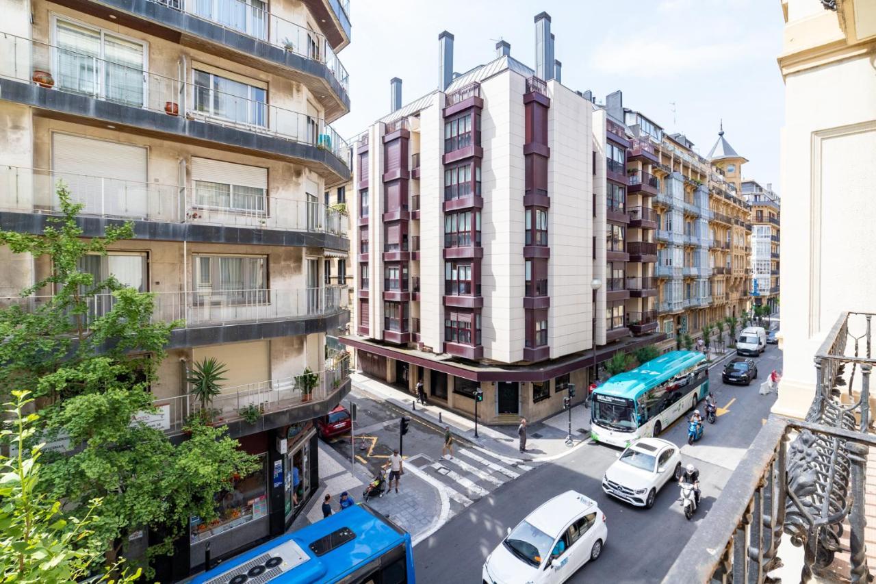 La Concha Cozy Balcony Apartment By Cisan Rentals San Sebastián Kültér fotó